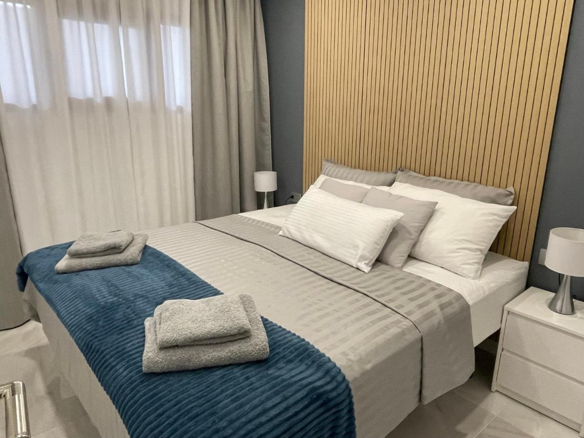 Апартаменты Luxury Diamond - Ocean View, Big Terraces, Air Con, Wifi Лос Кристианос Экстерьер фото