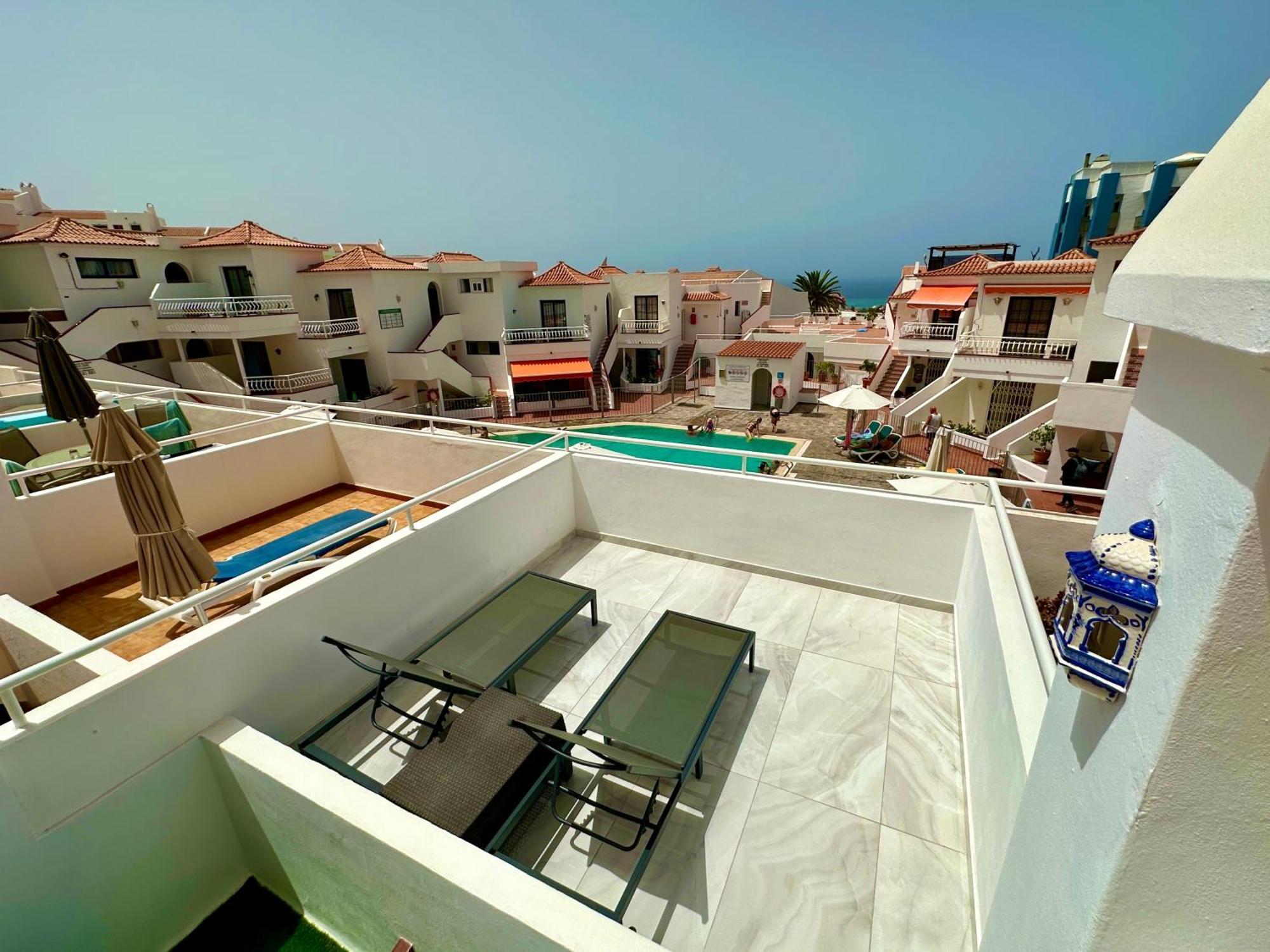 Апартаменты Luxury Diamond - Ocean View, Big Terraces, Air Con, Wifi Лос Кристианос Экстерьер фото